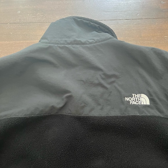 NORTH FACE Polartec Jacket - Picture 13 of 14